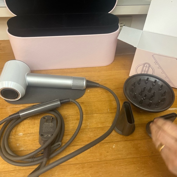 Dyson Hair Dryer - Picture 7 of 11